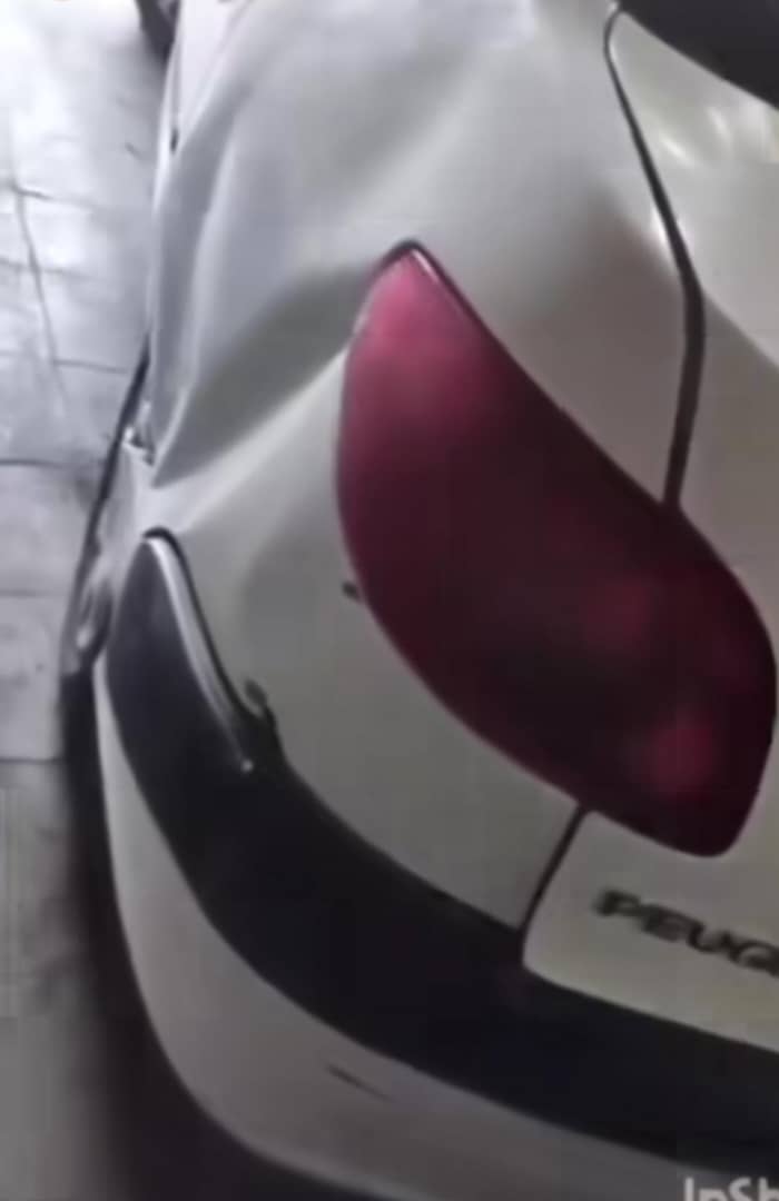 صافکاری بیرنگی گلگیر عقب ۲۰۶ به روش pdr